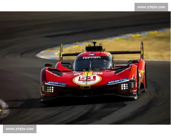 蒙特利尔法拉利车迷线上集结,为勒芒 83 号车组助威 蒙特利尔法拉利车迷线上集结,为勒芒 83 号车组助威